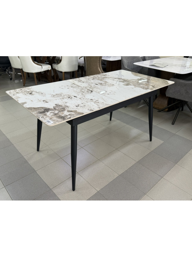 Ճաշասեղան  1927